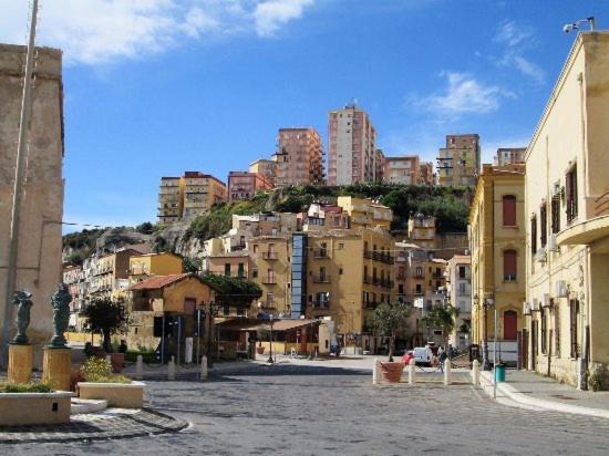 Casa Vacanze Belvedere ポルト・エンペードクレ エクステリア 写真